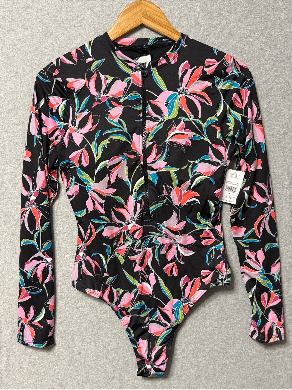 Volcom Women’s M Dream In Bloom Surf Suit NWT Floral Long Sleeve One Piece